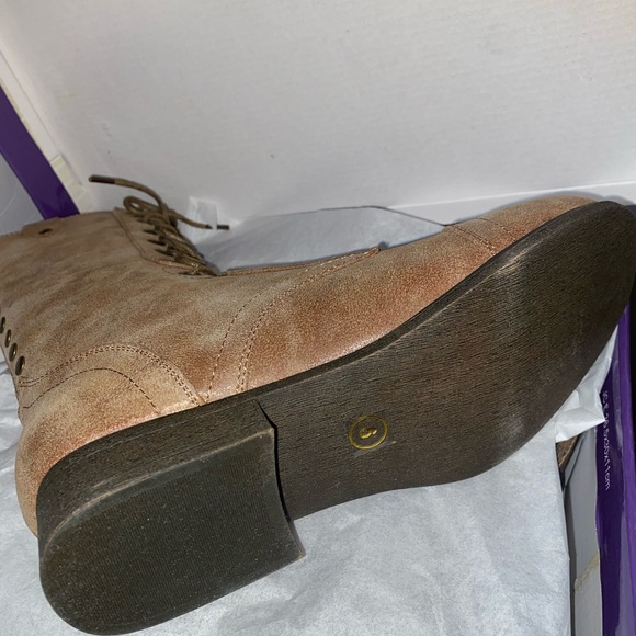 Brand new in box Steve Madden combat boots size 6 - Picture 4 of 6